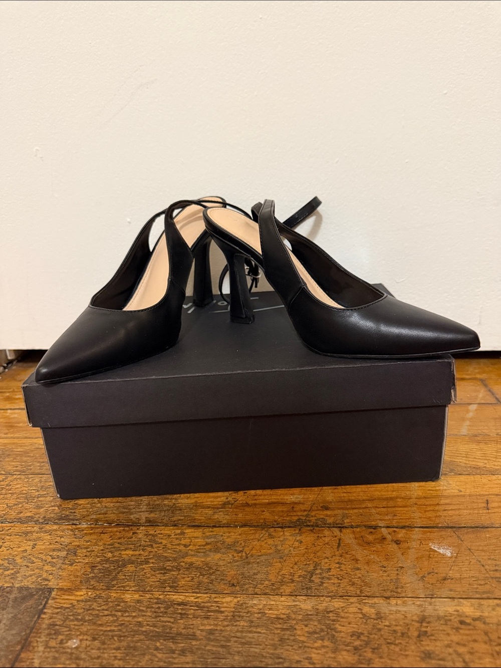 Black Pointed Slingback Heels - Women's Elegant Pumps- size 8